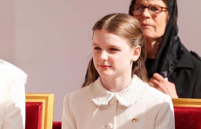 لمسة لبنانية تزين إطلالات الأميرة شارلين وغابرييلا في زيارة البابا لاوُن إلى موناكو