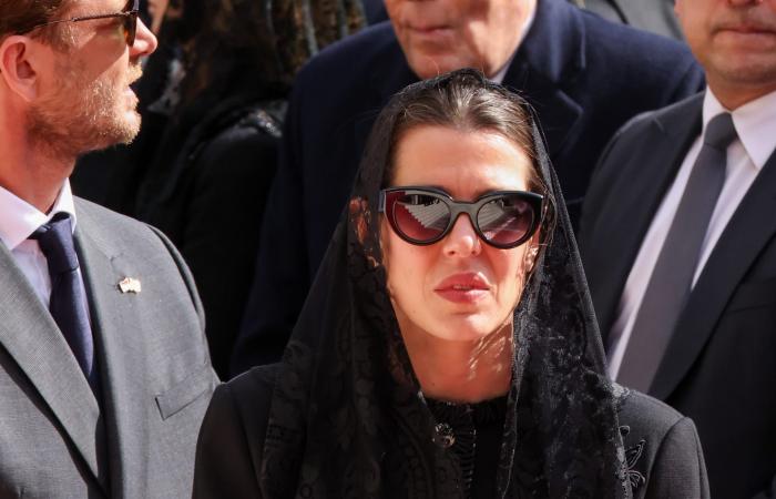 لمسة لبنانية تزين إطلالات الأميرة شارلين وغابرييلا في زيارة البابا لاوُن إلى موناكو