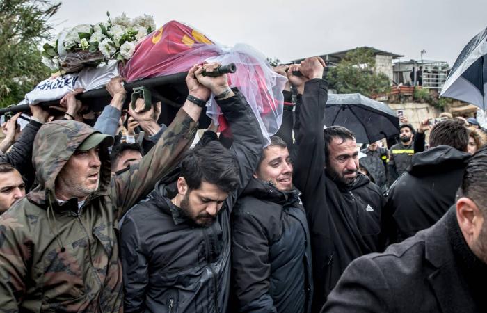 إسرائيل
      تطلق
      رسائل
      بالنار
      تتجاوز
      خطوط
      القتال
      في
      جنوب
      لبنان