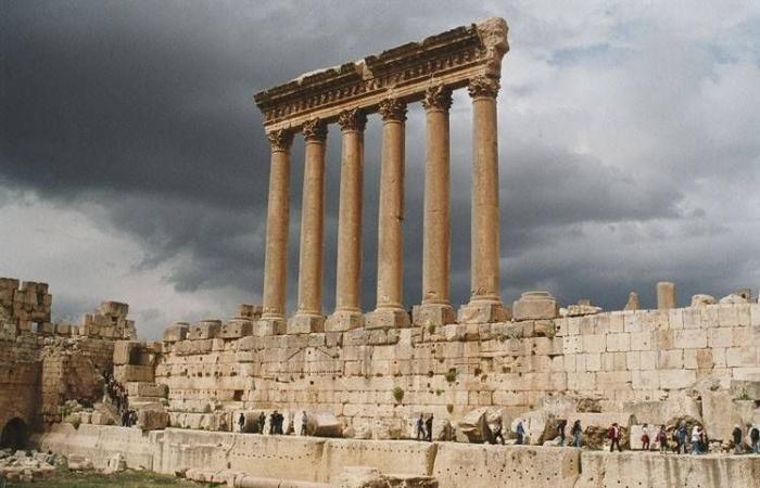 القلق
      من
      الحروب...
      كيف
      نحمي
      صحتنا
      النفسية
      في
      زمن
      الصراعات؟