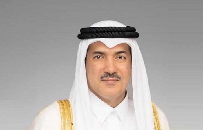  وزير الدولة لشؤون التجارة الخارجية يجتمع مع الوزير الفرنسي المكلف بالتجارة الخارجية والاستقطاب الاقتصادي