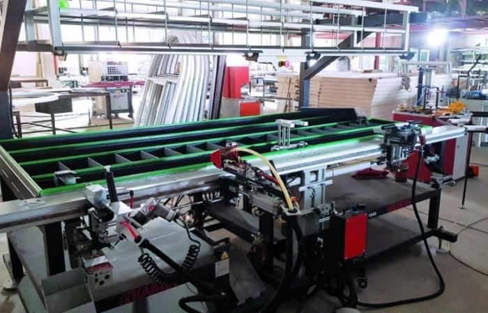 ارتفاع مؤشر الإنتاج الصناعي بالدولة 6.3 بالمئة في يناير الماضي