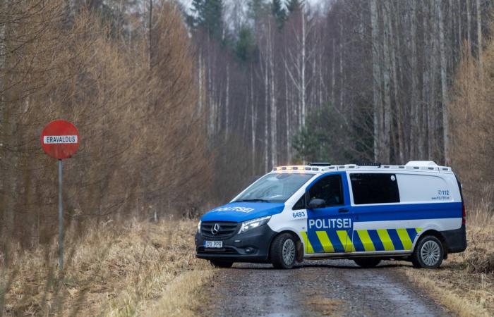 موسكو
      تعلن
      «سيطرة
      كاملة»
      في
      لوغانسك
      وتؤكد
      تقدم
      قواتها
      «على
      كل
      الجبهات»