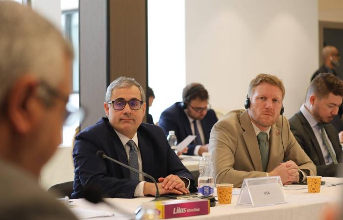 مقترح
      تشكيل
      سلطة
      ليبية
      جديدة
      يثير
      مخاوف
      تمديد
      المرحلة
      الانتقالية