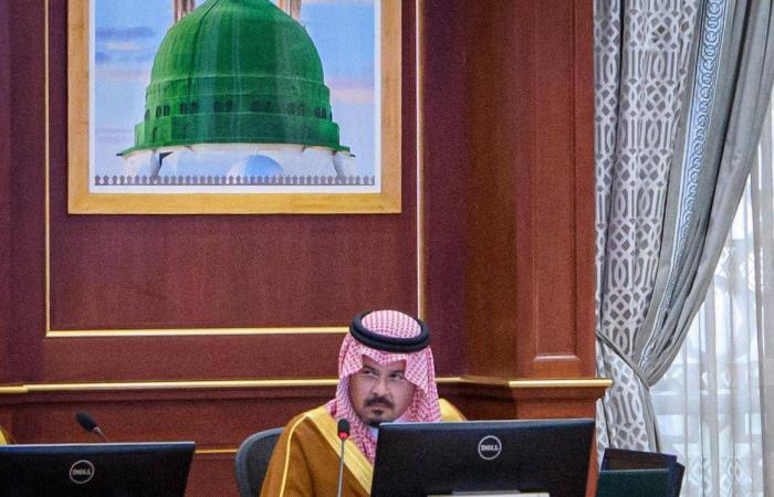 محمد
      بن
      زايد
      وترمب
      يبحثان
      تطورات
      المنطقة
      وتداعياتها
      على
      الأمن
      العالمي