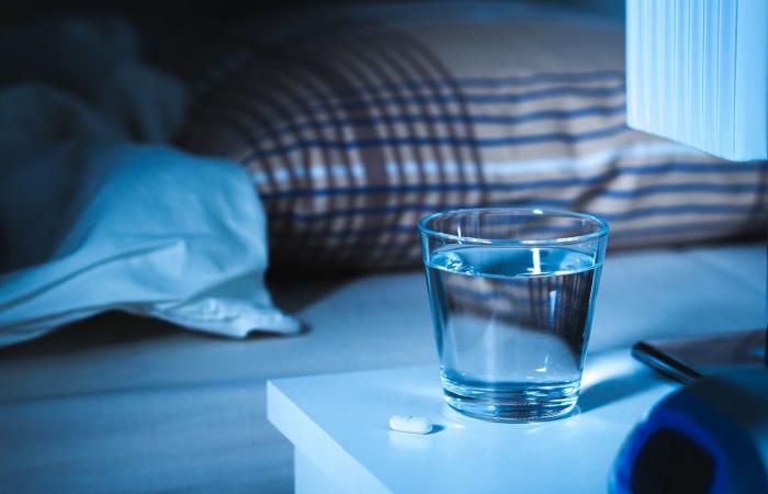 مكملات المغنيسيوم..ما فوائدها ومخاطرها وهل حقًا تُحسّن النوم؟