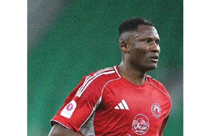 جراحة ناجحة لأولونغا بباريس