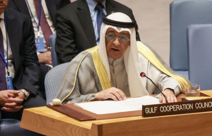 أمين عام مجلس التعاون يدعو مجلس الأمن لاتخاذ الإجراءات الكفيلة لوقف الاعتداءات الإيرانية وحماية الممرات المائية