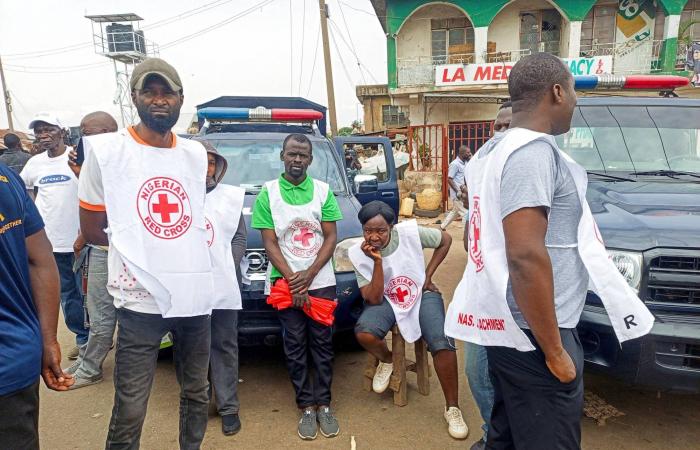 43
      قتيلاً
      في
      هجوم
      لمتمردين
      مرتبطين
      ﺑ«داعش»
      في
      الكونغو
      الديمقراطية