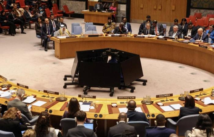 أوكرانيا
      تعرض
      المساعدة
      في
      إعادة
      فتح
      مضيق
      هرمز