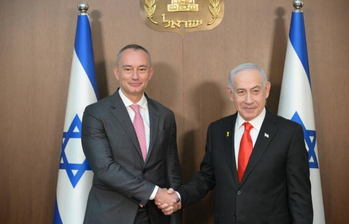 «حماس»
      تأمل
      نجاح
      ضغوطها
      في
      تعديل
      خطة
      نزع
      سلاحها