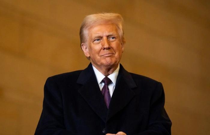 البيت الأبيض يدعو الكونغرس إلى الموافقة على زيادة موازنة وزارة الدفاع بـ40% العام المقبل