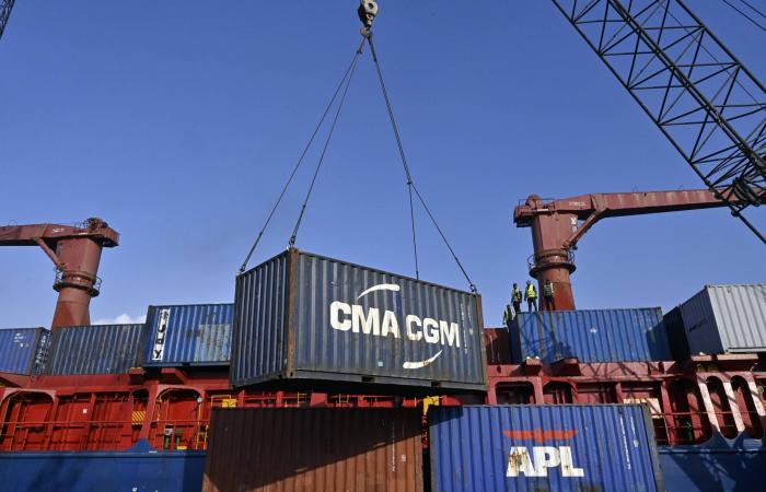 أسهم
      الصين
      تتراجع
      للأسبوع
      الثالث
      على
      التوالي
      وسط
      مخاوف
      حرب
      إيران