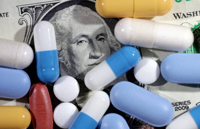 ترمب
      يقترح
      خفض
      الإنفاق
      غير
      الدفاعي
      10%
      في
      موازنة
      2027