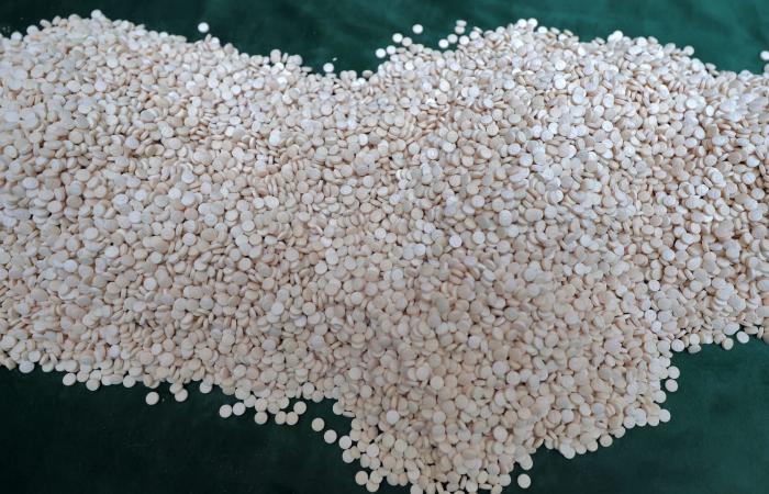 السعودية: إحباط تهريب حوالي 3 ملايين قرص كبتاغون مُخبأة في إرسالية "زبدة الشيا"