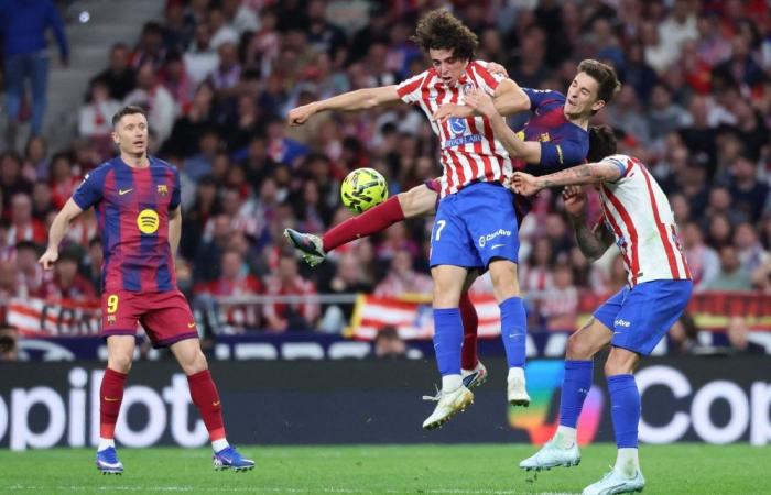 برشلونة يفوز على أتلتيكو مدريد والريال يخسر أمام مايوركا