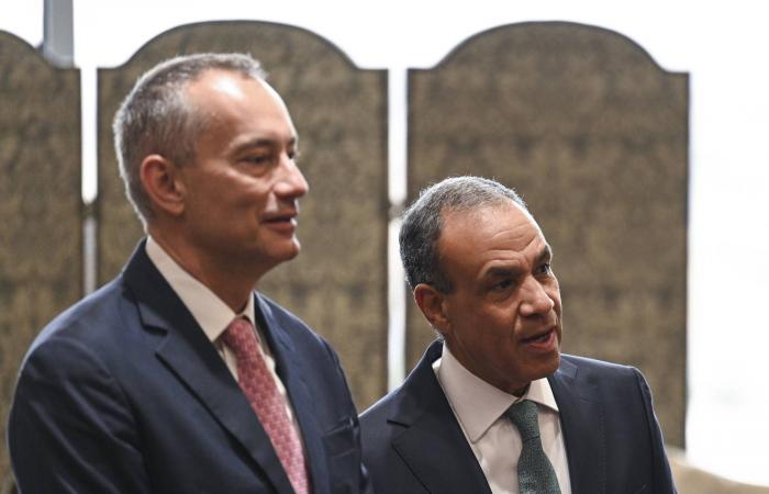 تحركات
      جديدة
      لـ«حماس»
      والوسطاء
      لكسر
      جمود
      «اتفاق
      غزة»