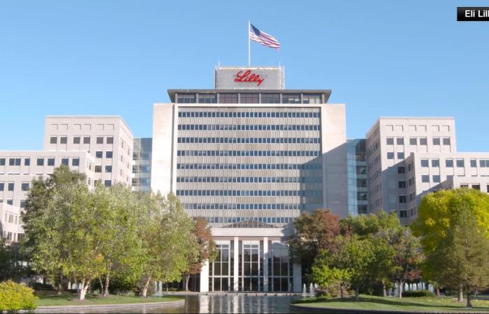 "كيف تستخدم شركة أدوية عملاقة الذكاء الاصطناعي في تطوير الأدوية؟"