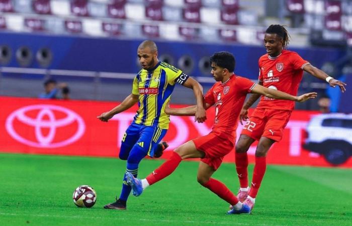 «الدحيـل» يعمق جراح الفهود ويقفز لـ«السادس»