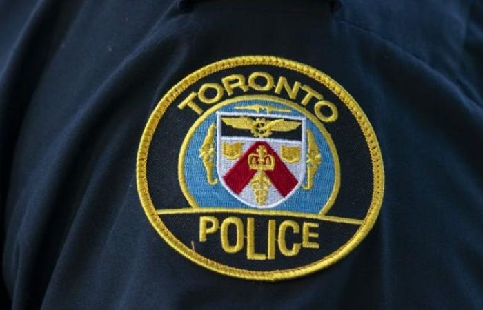 اعتقالات
      خلال
      مظاهرة
      “العدالة”
      وسط
      تورنتو..
      والشرطة
      تحقق
      في
      اعتداءات