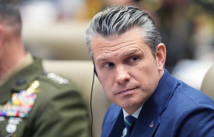 ترمب
      يعلن
      إنقاذ
      ثاني
      أفراد
      طاقم
      الطائرة
      «إف-15»
      التي
      أسقطت
      في
      إيران