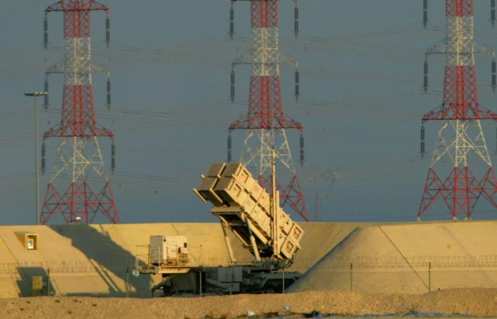 حرائق وأضرار في دول الخليج مع استمرار هجمات إيران صباح الأحد.. ماذا نعلم؟