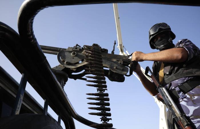 اتهامات
      بالتجسس
      ترافق
      موجة
      اعتقالات
      حوثية
      ضد
      المدنيين