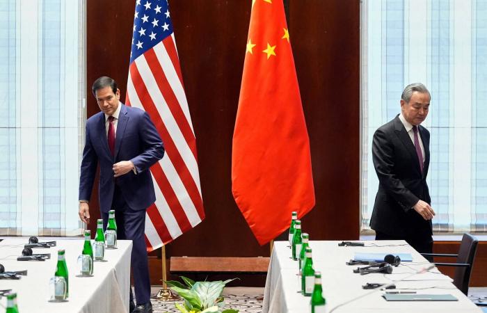 اليابان...
      مقتل
      500
      مسن
      على
      يد
      أفراد
      من
      أسرهم