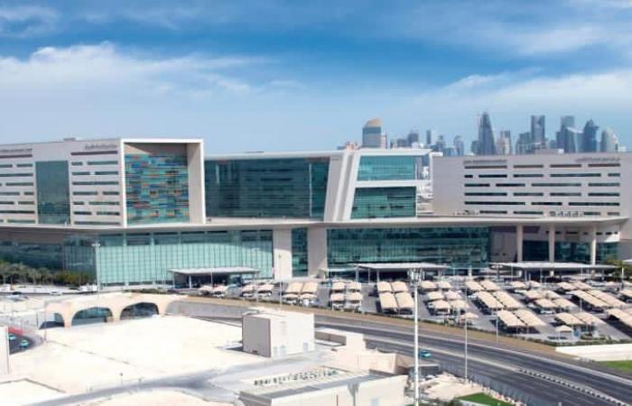 لأول مرة في قطر .."حمد الطبية" تعلن نجاح جراحة ويبل الروبوتية