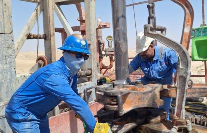 توقعات
      عراقية
      متشائمة
      حول
      إمكانية
      العودة
      إلى
      تصدير
      النفط