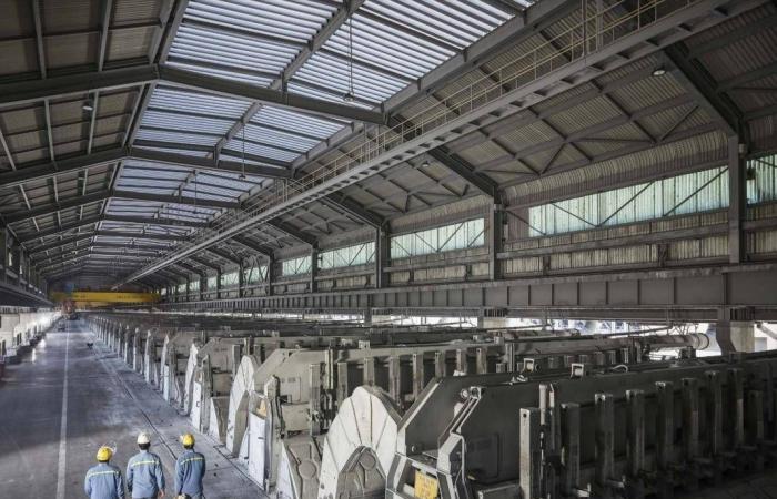 وزير
      الخارجية
      السعودي
      يناقش
      في
      اتصالات
      هاتفية
      مستجدات
      المنطقة