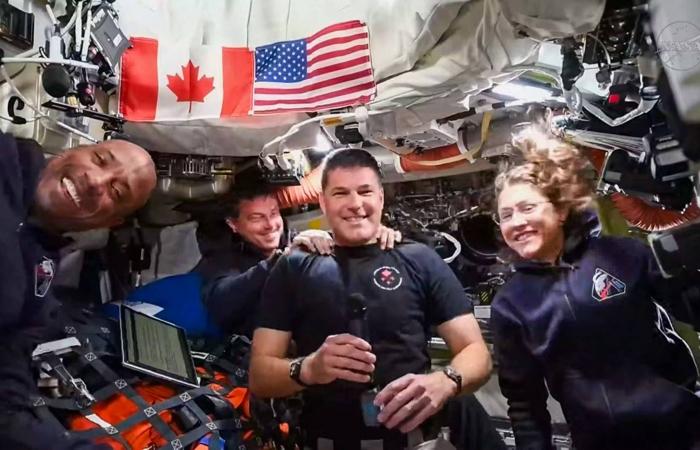 «وثبة
      عملاقة»
      للبشرية
      تدخل
      «أرتيميس
      2»
      في
      مدار
      القمر