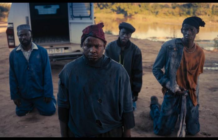 «أرتيميس
      2»
      في
      مدار
      القمر