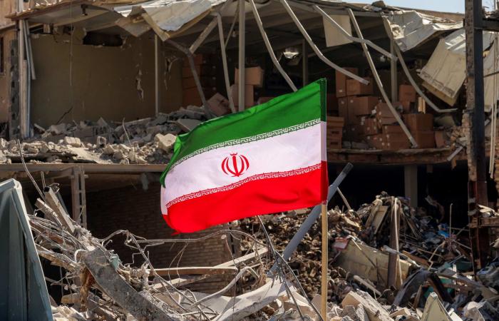 إسرائيل تقتل مسؤولًا أمنيًّا إيرانيًّا بارزًا.. والحرس الثوري يُعلّق