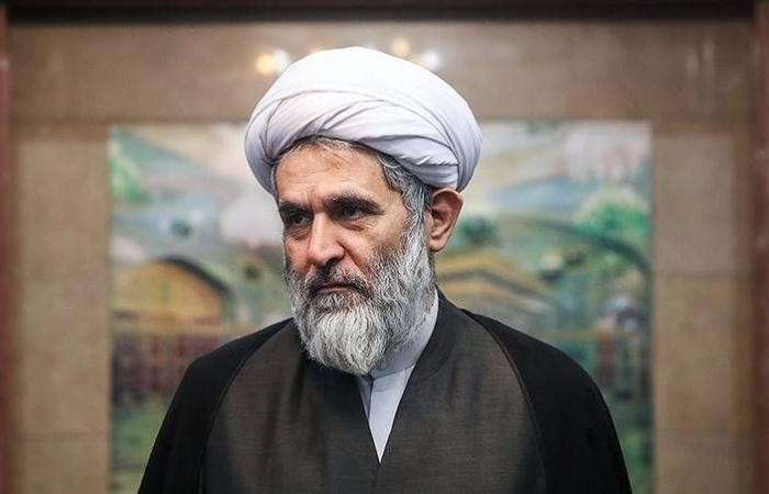 موسكو
      تحذر
      من
      «اشتعال
      المنطقة»...
      وتنسق
      مع
      بكين
      أممياً