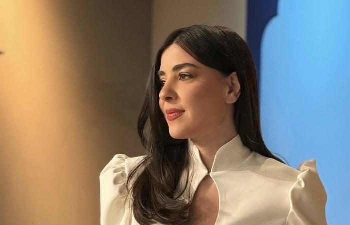 رهف
      عبد
      الله:
      دوري
      في
      «سر
      وقدر»...
      رسالة
      تُعزِّز
      ثقة
      المرأة
      بنفسها