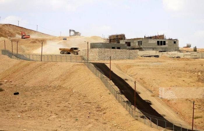 «رسالة
      قبل
      الهجوم»...
      لماذا
      أدى
      مستوطنون
      طقوساً
      تلمودية
      في
      «حمامات
      المالح»
      الفلسطينية؟