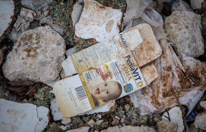 سعادة طُمِرت تحت الركام.. مصوّرة إيرلنديّة توثّق حياة الأطفال المدمرة في لبنان