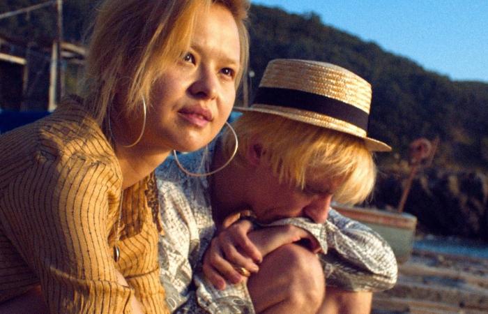 «شتاء
      روسيا»...
      فيلم
      يرصد
      منفى
      الأسئلة
      وعبء
      الذنب