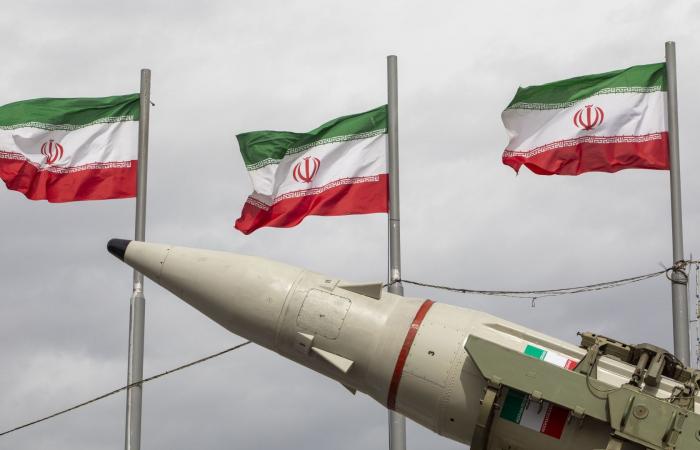 الحرس الثوري الإيراني يصف ترامب بـ"الواهم" ويرد على تهديداته