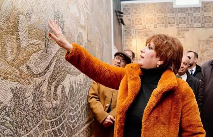 استنفار
      أمني
      وشعبي
      في
      الجزائر
      قبيل
      الزيارة
      التاريخية
      لرئيس
      الفاتيكان