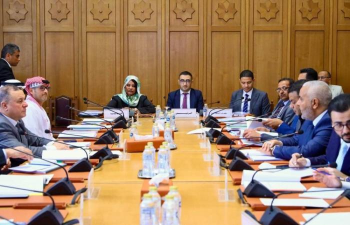 قطر تشارك في اجتماع بالجامعة العربية