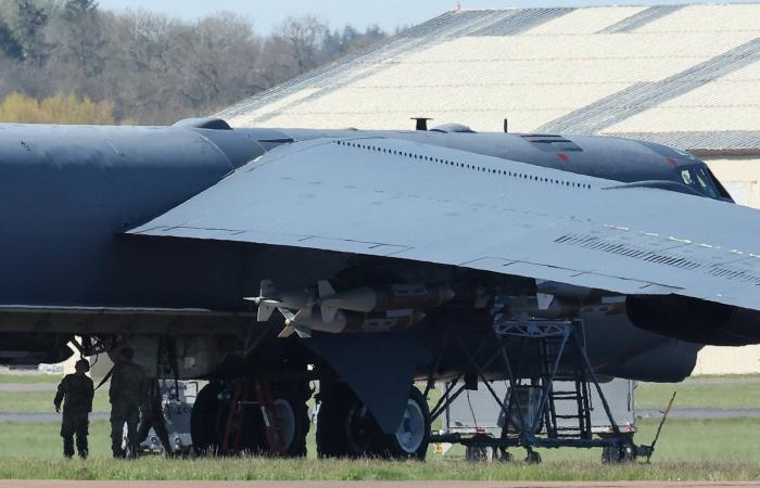 مهلة
      ترمب
      لإيران...
      حافة
      هاوية
      أم
      جولة
      حرب
      أقسى؟