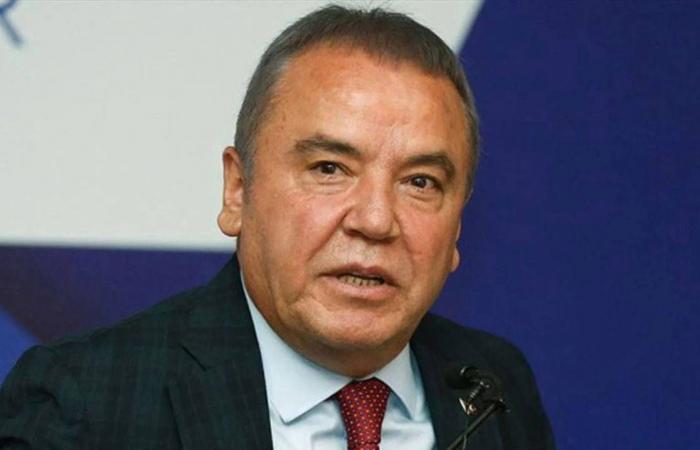 تركيا:
      مطالبات
      كردية
      بإجراءات
      لتسريع
      «السلام»
      دون
      انتظار
      البرلمان