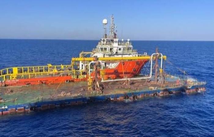 مصر
      تستنفر
      جهود
      استكشاف
      الطاقة
      محلياً
      لتجاوز
      الأزمة
      العالمية