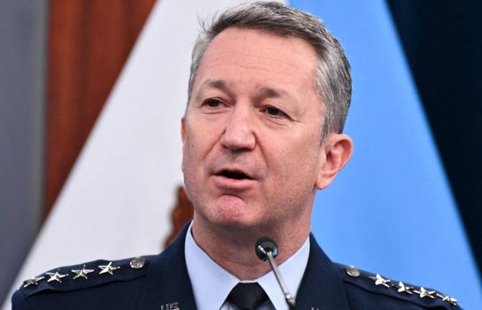 تقرير:
      ترمب
      يدرس
      معاقبة
      دول
      بـ«الناتو»
      لعدم
      دعمها
      حرب
      إيران