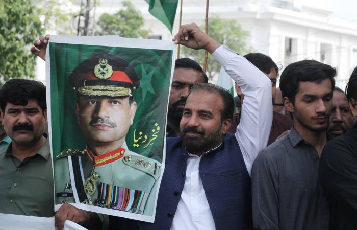 الجيش
      الإسرائيلي
      يعلن
      مقتل
      جندي
      في
      جنوب
      لبنان