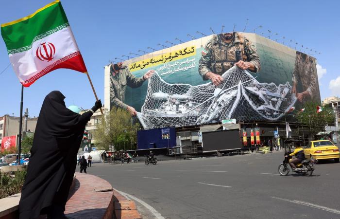 سلطان الجابر: المرور عبر مضيق هرمز يخضع لـ"شروط وضغوط" إيران