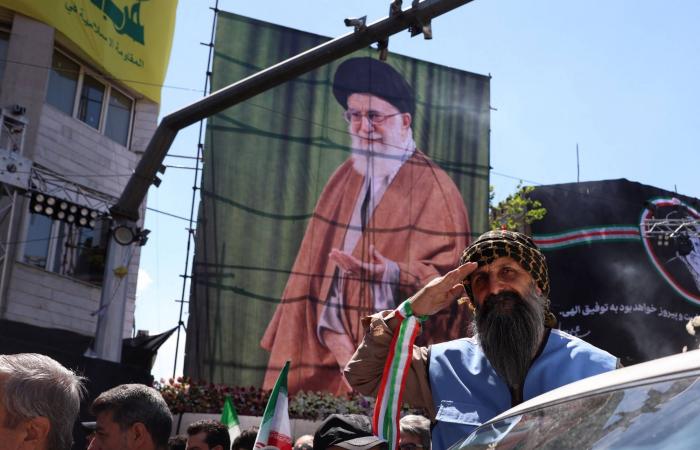 مكتب
      رئيس
      وزراء
      بريطانيا:
      ستارمر
      وترمب
      ناقشا
      فتح
      مضيق
      هرمز