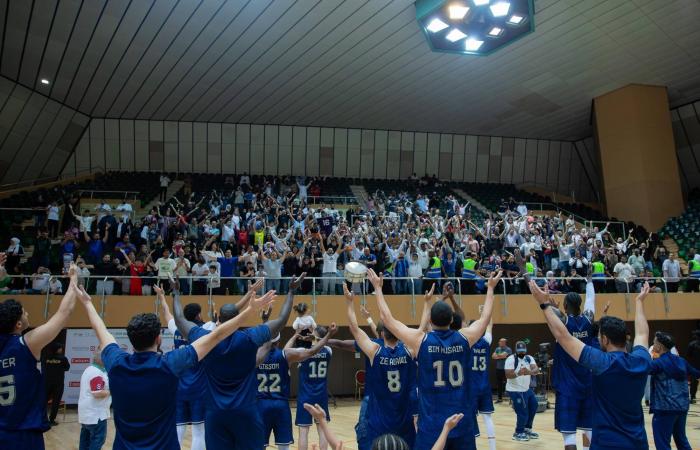 هل
      تحمل
      النتيجة
      «السداسية»
      إشارات
      إيجابية
      للهلاليين؟